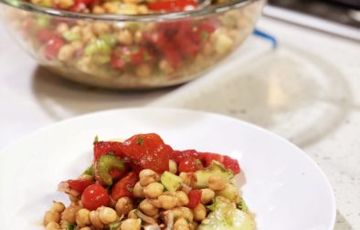 Chickpea Salad with Tomatoes and Cucumbers