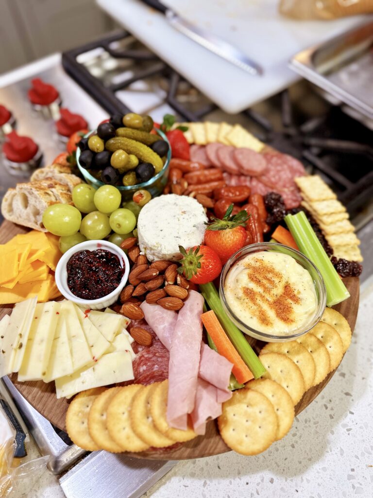 Ultimate Guide to Crafting a Delectable Charcuterie Platter - cooking ...