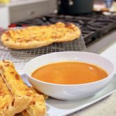 Creamy Tomato Soup with Cheese Bread