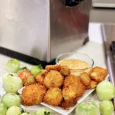 Fried Green Tomatoes with Remoulade Sauce