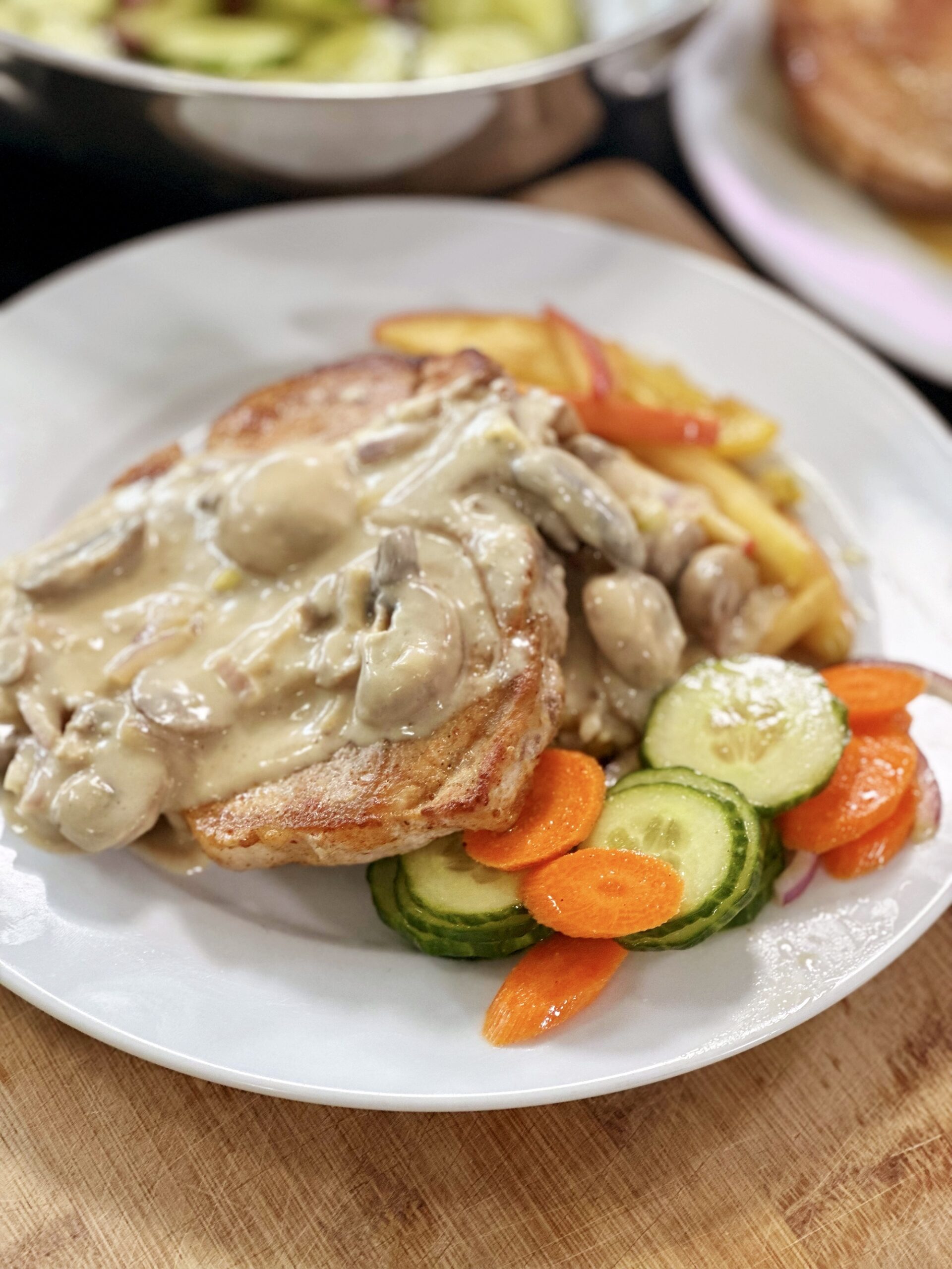 Seared Turkey Chops with Apple Pan Sauce – Pinoy White Boy