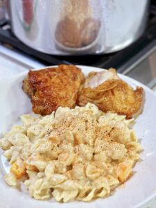 Creamy Butternut Squash Mac and Cheese with Grilled Chicken Recipe