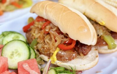 Juicy Grilled Bratwurst with Zesty Cucumber Dill Salad