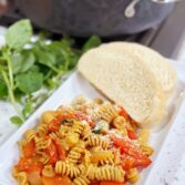 Tomato Basil Garlic Pasta