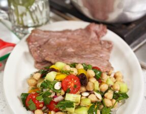 Mediterranean Garbanzo Bean Salad