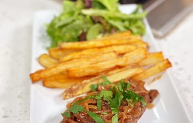 Classic Bavette à l'Échalote (Skirt Steak with Shallots)