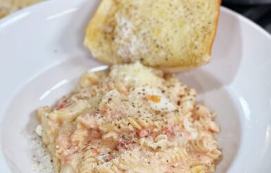 Creamy Baked Penne with Mozzarella and Garlic Bread