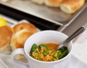 Mediterranean Lentil & Spinach Stew