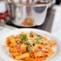 Creamy Roasted Red Pepper Pasta with Spinach and Basil